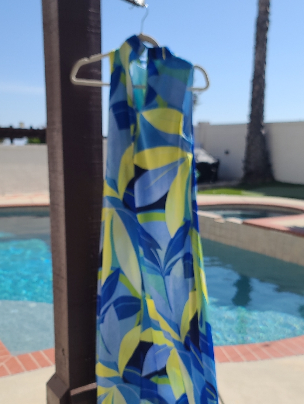 Nicole Miller Blue and Yellow Abstract Leaf Dress